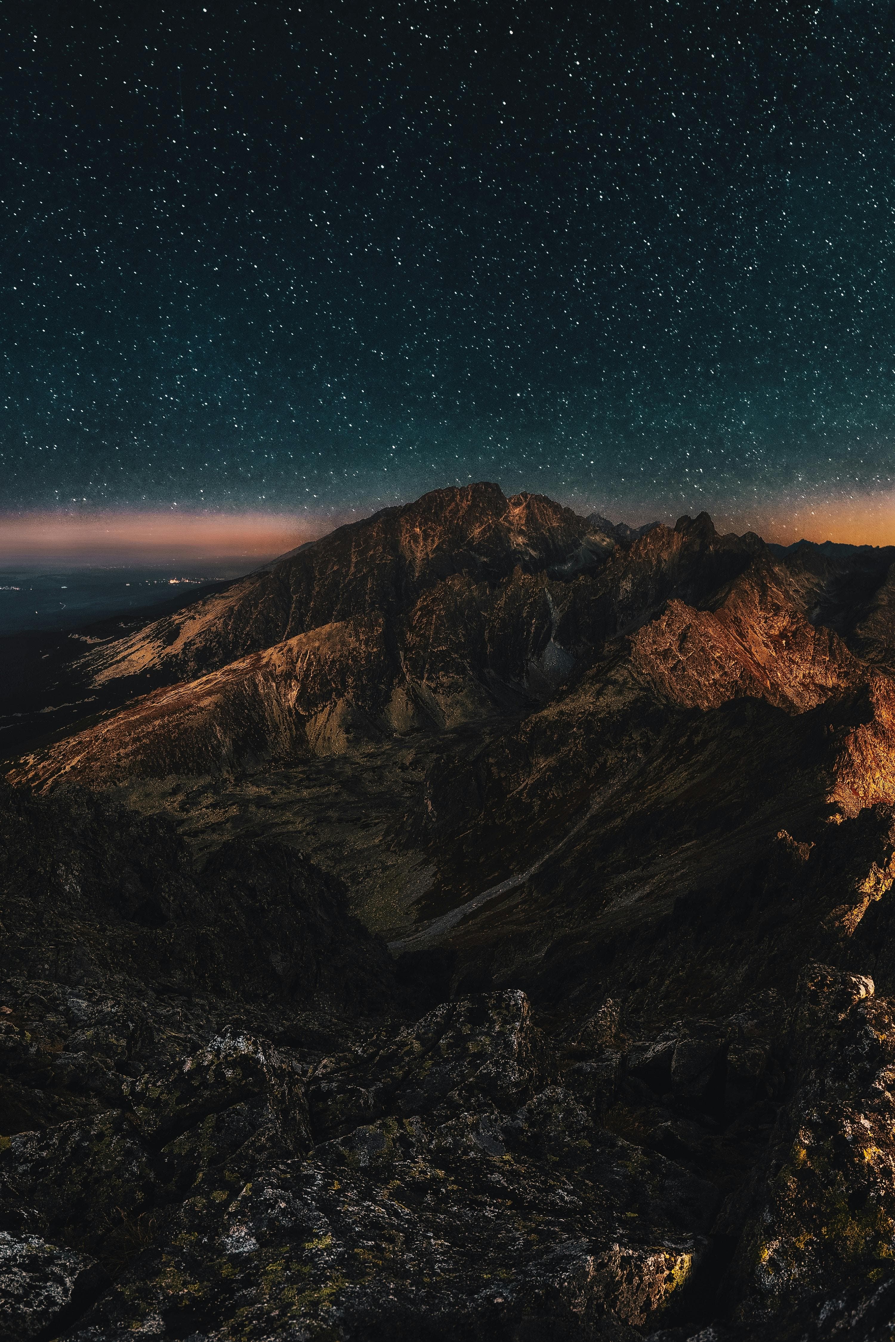 Abstract mountains